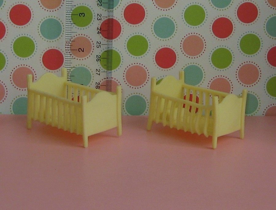 Baby Nursery Cribs Doll Dollhouse Miniture Marx Style Superior Toy 