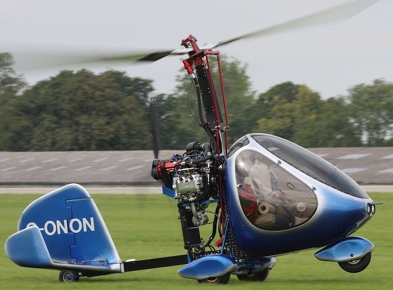 RAF 2000 Rotary Air Force Gyroplane Helicopter Kiln Wood Model Replica 