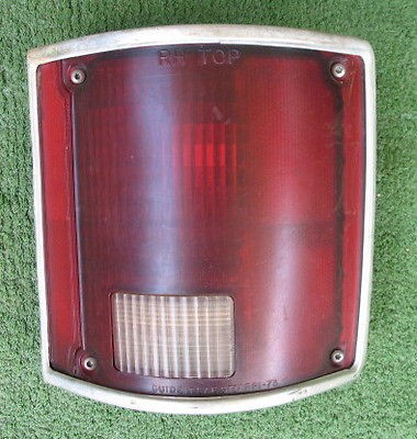 1974   1987 Chevrolet Chevy Truck RH Tail Light With Lights From 1976 