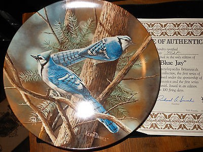 KNOWLES BLUE JAY BIRDS BY KEVIN DANIEL COLLECTOR PLATE MINT COA