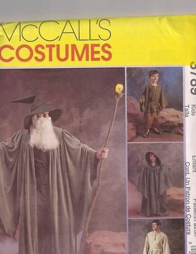 hobbit costume in Clothing, 