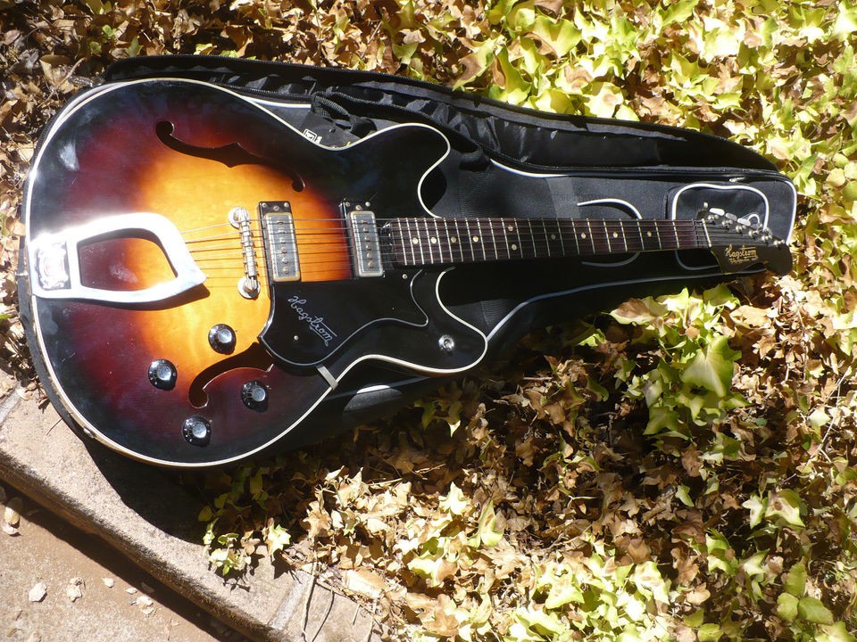 HAGSTROM VIKING VINTAGE A LA SWEDEN WITH NICE BAG