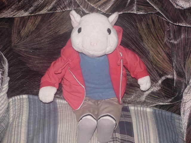 stuart little plush in TV, Movie & Character Toys