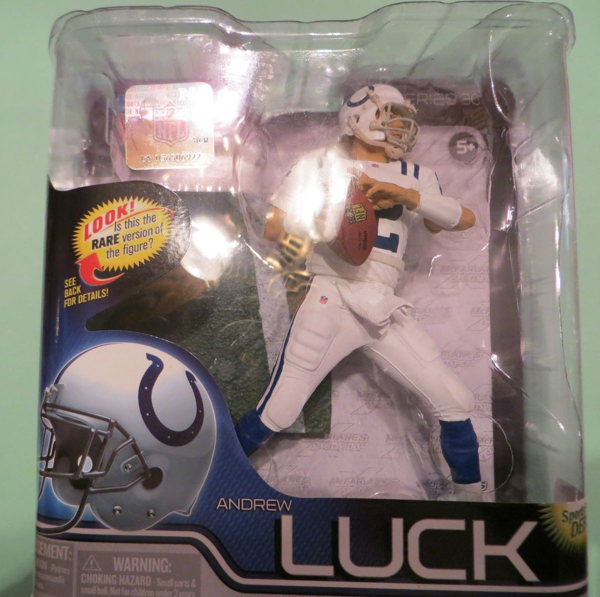 McFarlane NFL Series 30 Andrew Luck White Variant Collector Chase D 