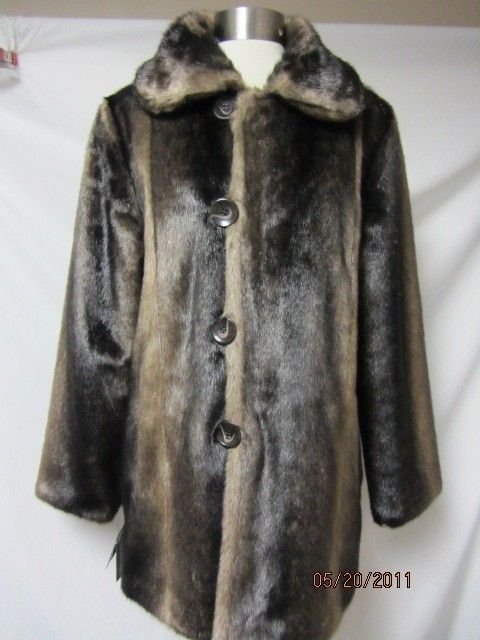 Ellen Tracy Womans Faux Fur Coat REVERSABLE size medium retail tag