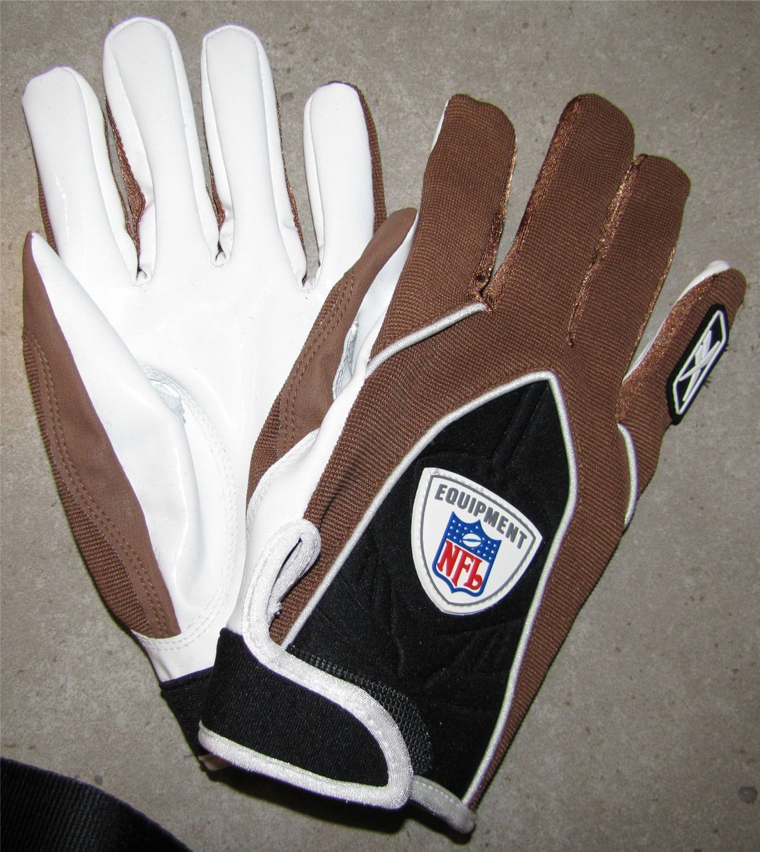 NFL Football Gloves   Brown (VERY RARE)   Cleveland Browns   HAND MOLD
