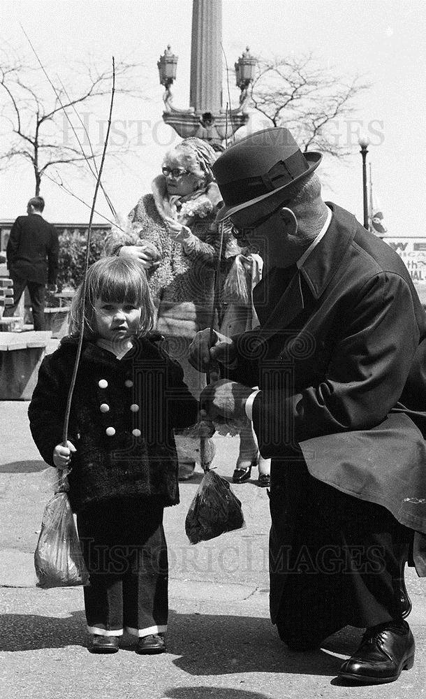 1973 35mm Negs Maypole Dance and Tree Planting at Grant Park 8