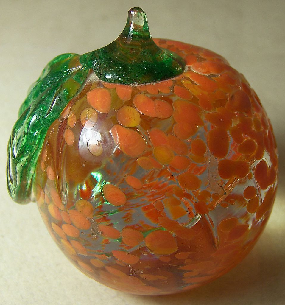 Vintage Art Glass Paperweight Figural Orange by Kent Helms 82