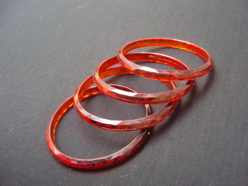 Vintage Lot 4 Amber Stackable Lucite Bangle Bracelets BA214