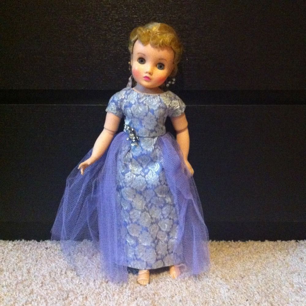 Vintage Madame Alexander Elise Doll With Beautiful Gown Rhinestone