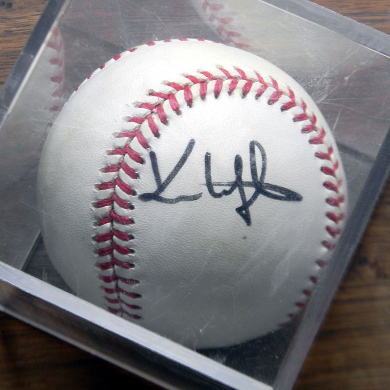 Kenny Lofton 1995 World Series Autographed Baseball