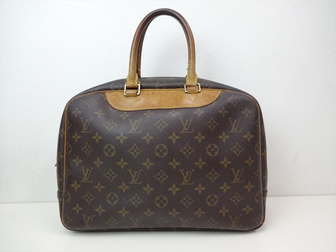 Authentic Used Louis Vuitton Boston Bag Deauville Monogram ID 129