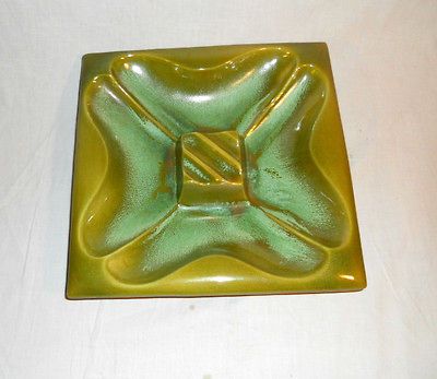 COOL VINTAGE RETRO RED WING USA POTTERY ASHTRAY SOOO 60S M . 3005