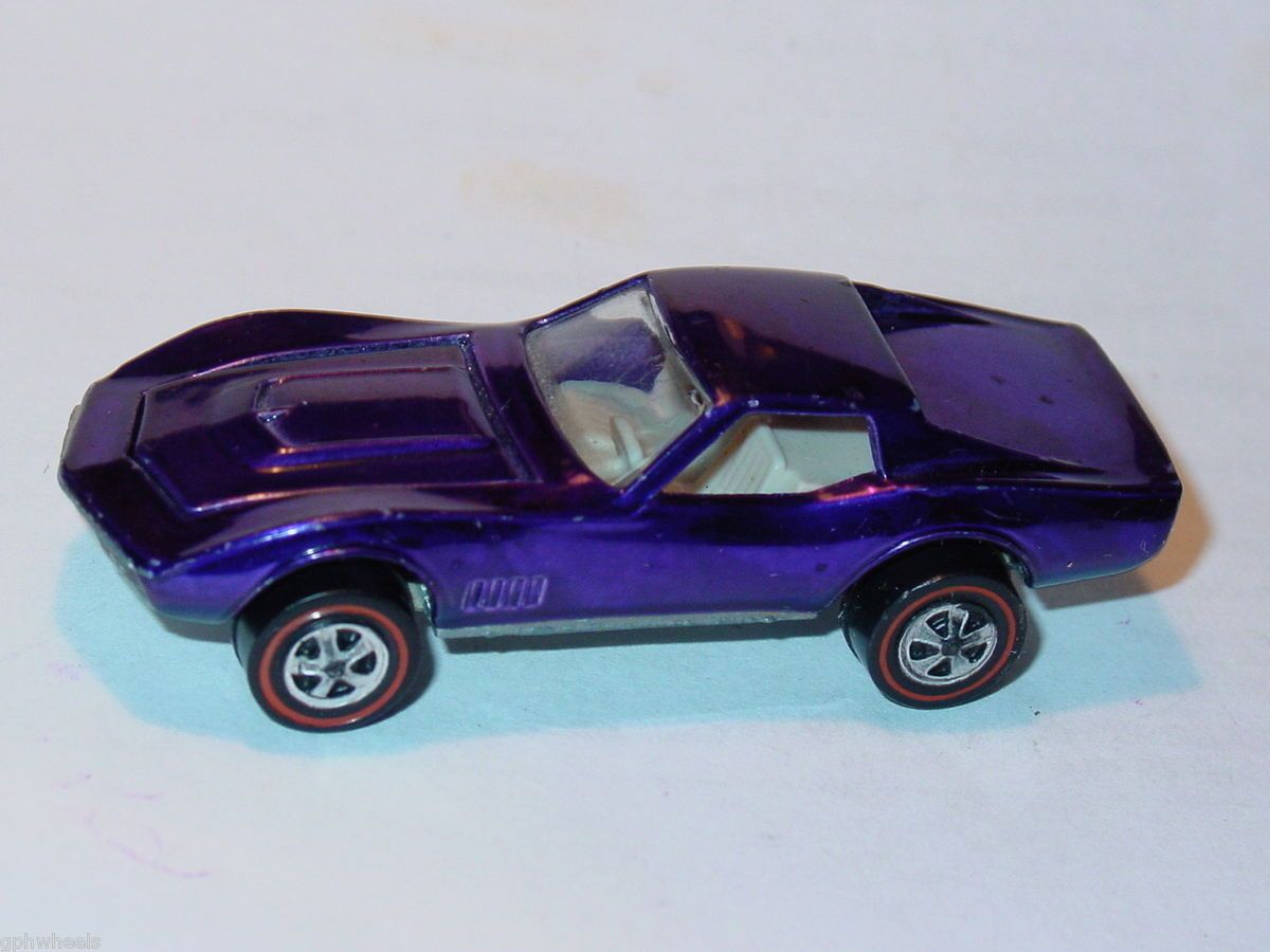 Hot Wheels Redline Custom Corvette Medium Purple Spectraflame Nice