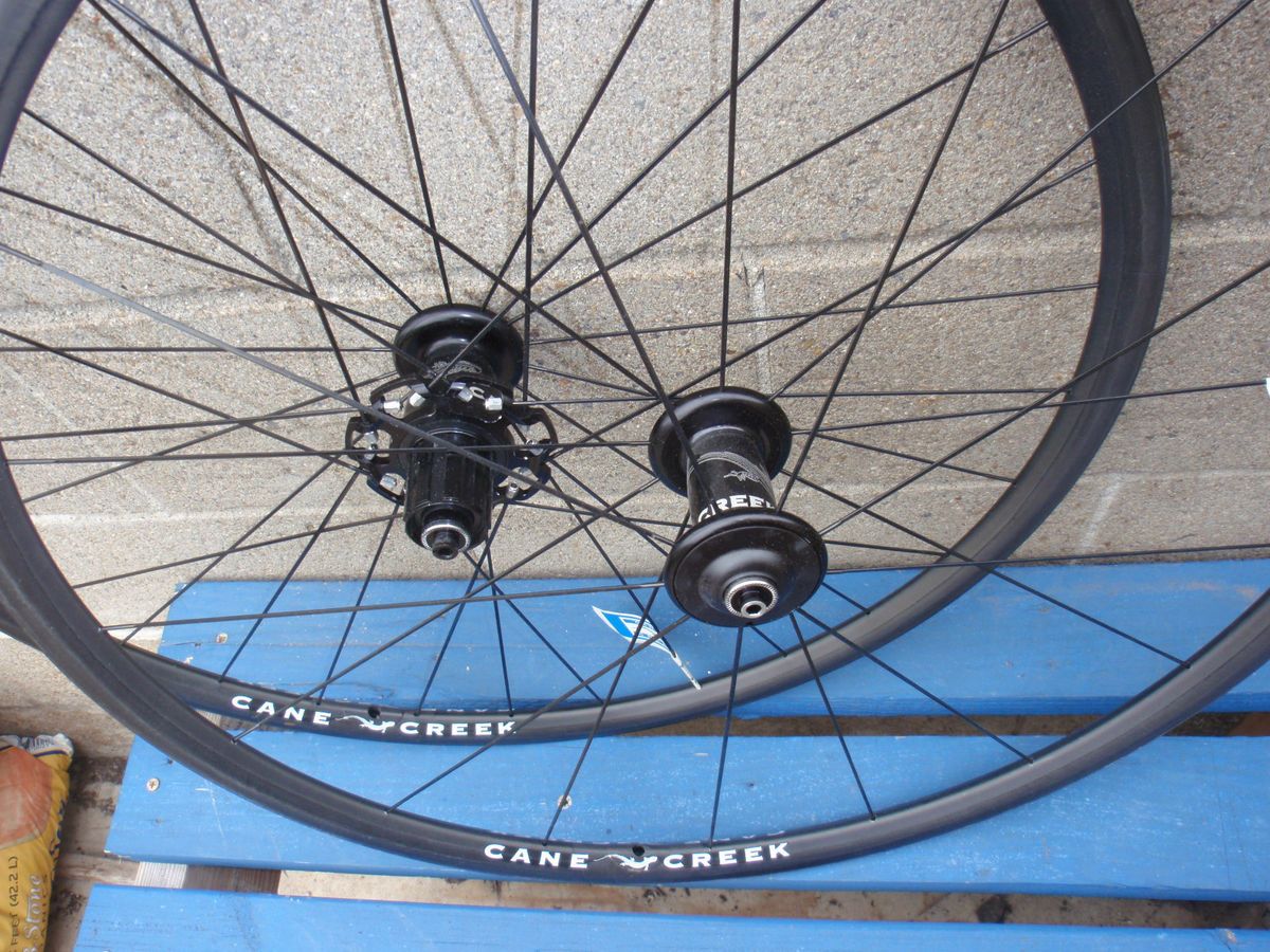 Creek 650c Road Bike Shimano Carbon Rim Sew Up Tubular Tire Wheels New